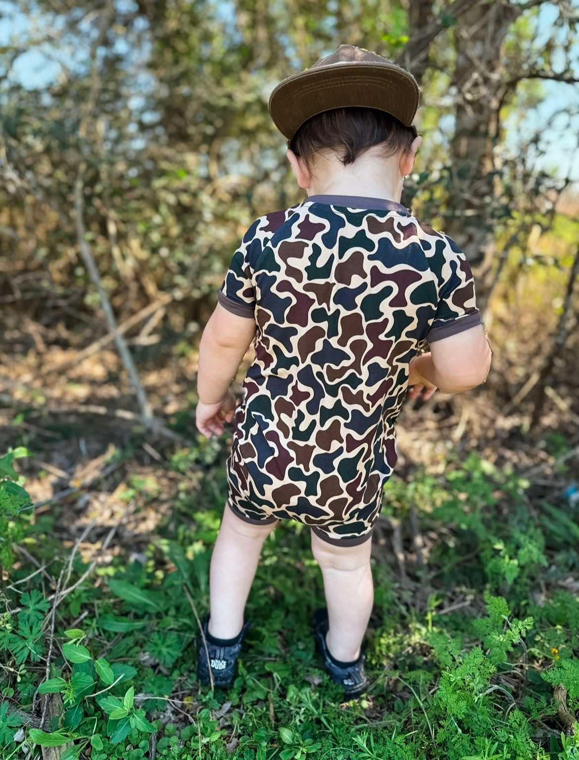 Wild Redz Old School brown Camo Bamboo Baby Onesie with zipper